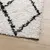 Produktbild 4 för Matta långluggad modern gräddvit och svart 140x200 cm